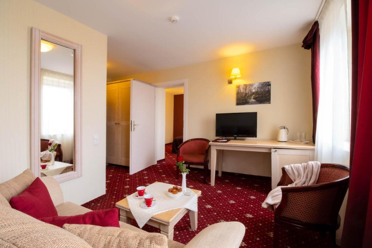 Hotel Pajurio Vieskelis Klaipėda Eksteriør bilde